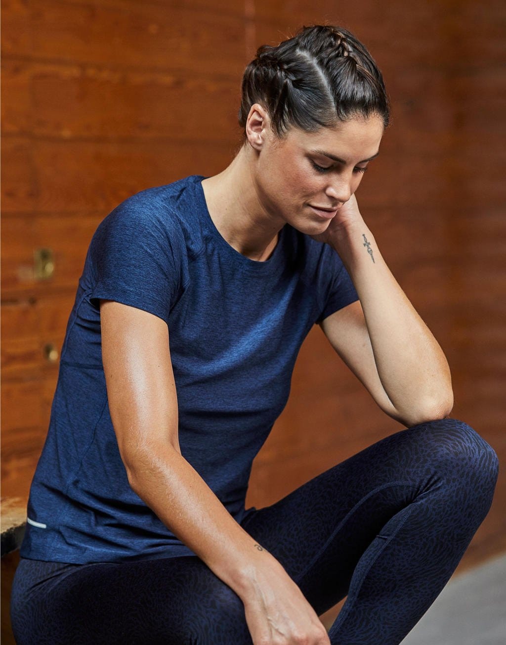 tj7021_077_54__147858