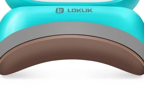 Bottom view of the curved heating plate of the LOKLiK ImPress™ Hat.