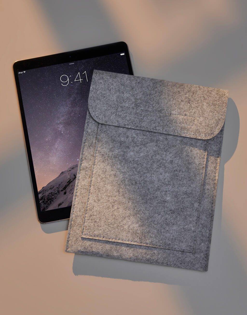 Bagbase Felt iPad® Slip