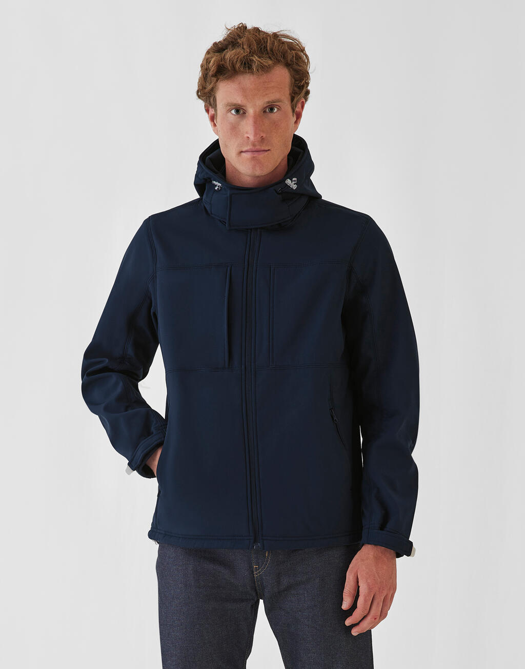B&C Outerwear Hooded Softshell/men