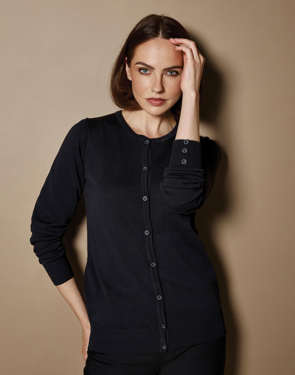 Kustom Kit Women’s Classic Fit Arundel Crew Neck Cardigan