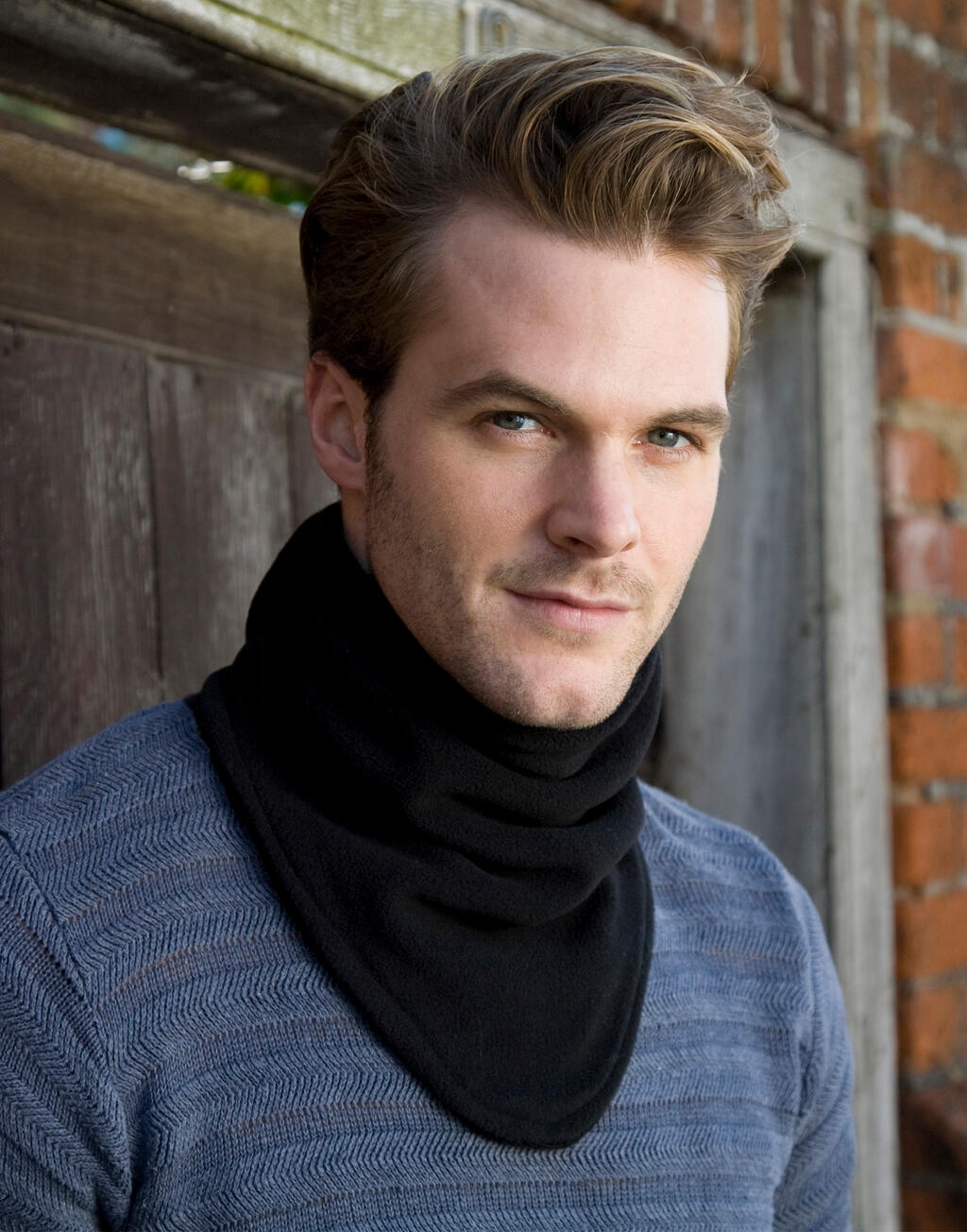 Result Winter Essentials Bandit Face/Neck/Chest Warmer