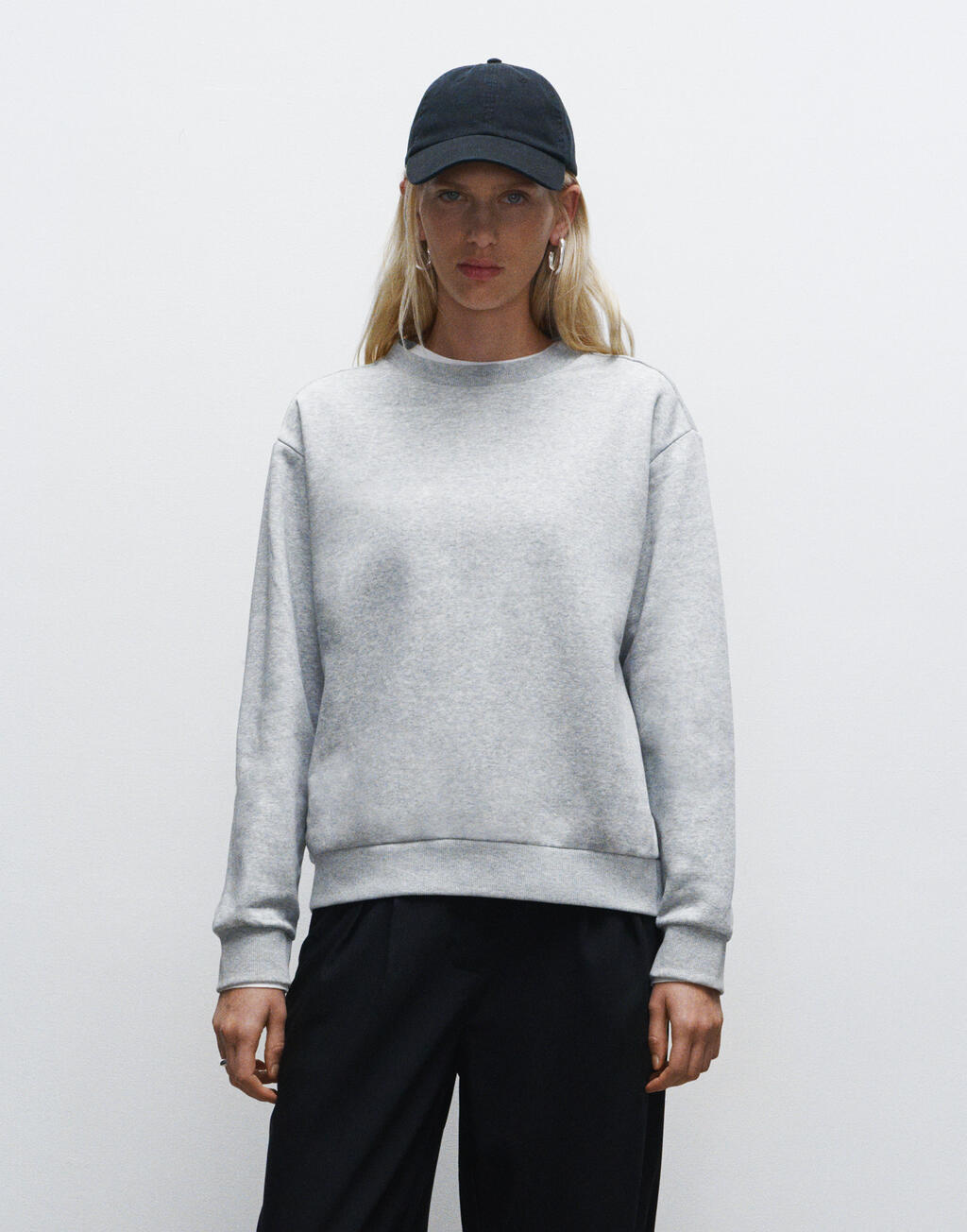 True Blanks “by H&M Group” Womens Regular Sweatshirt