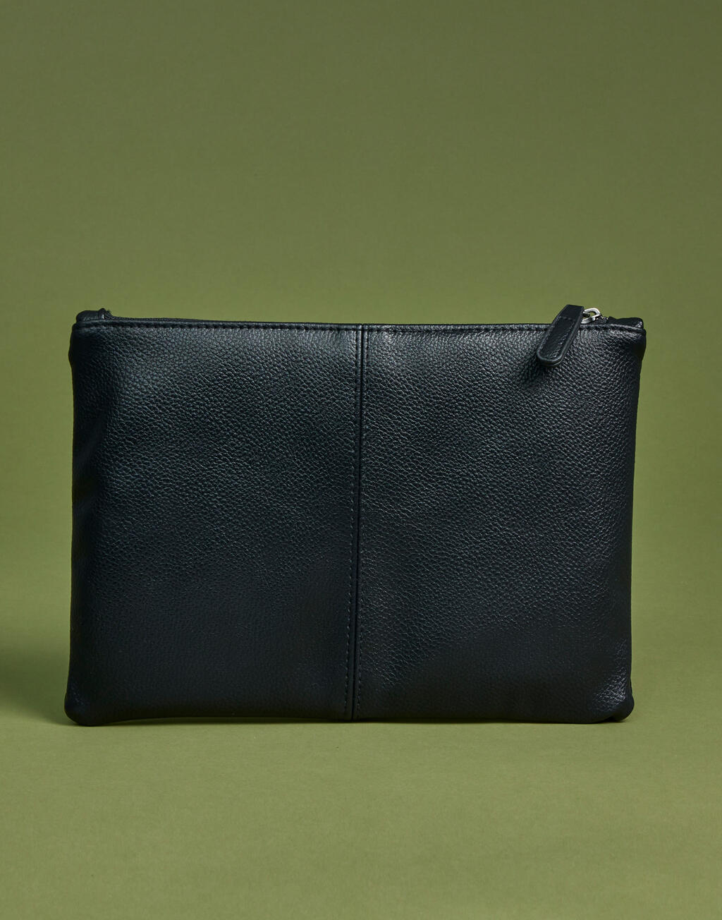 Quadra NuHide™ Accessory Pouch