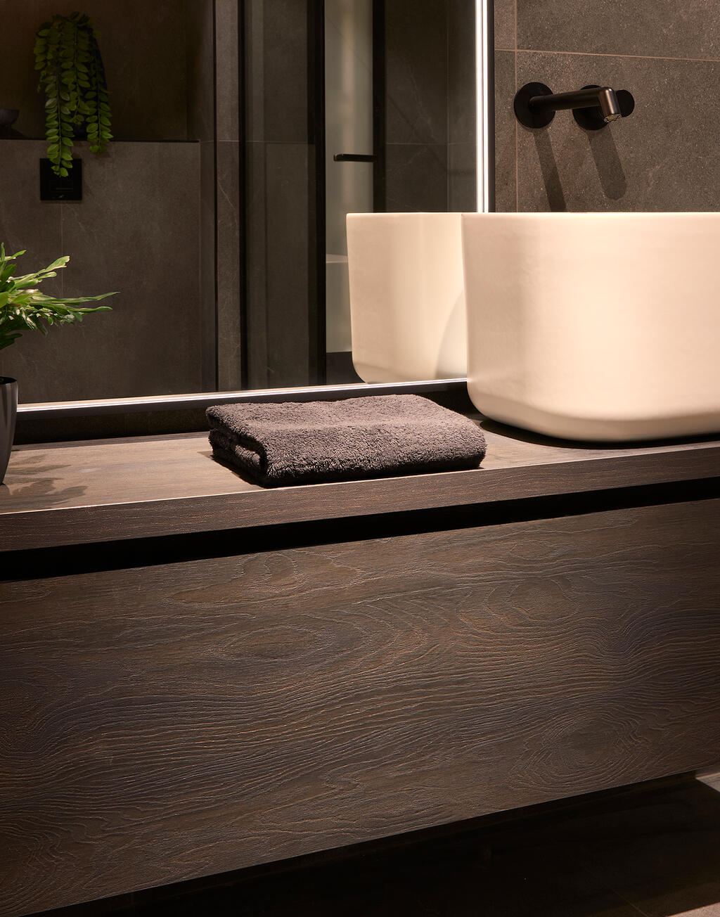 SG Accessories – TOWELS Seine Hand Towel LUXE